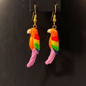 Vintage 1980s Parrot Colorful Bird Earrings